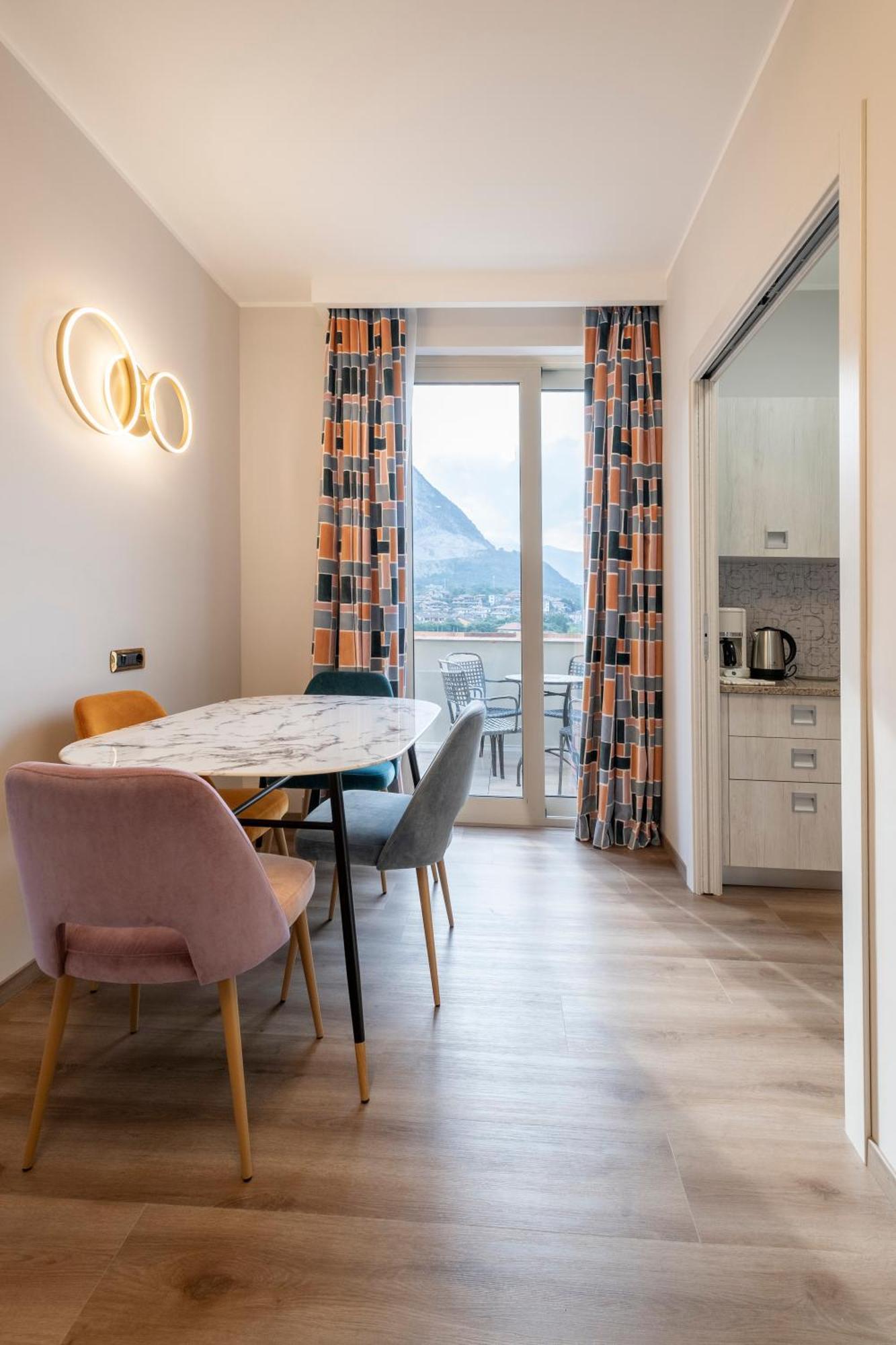 Residence Carl&Do Μπαβένο Εξωτερικό φωτογραφία
